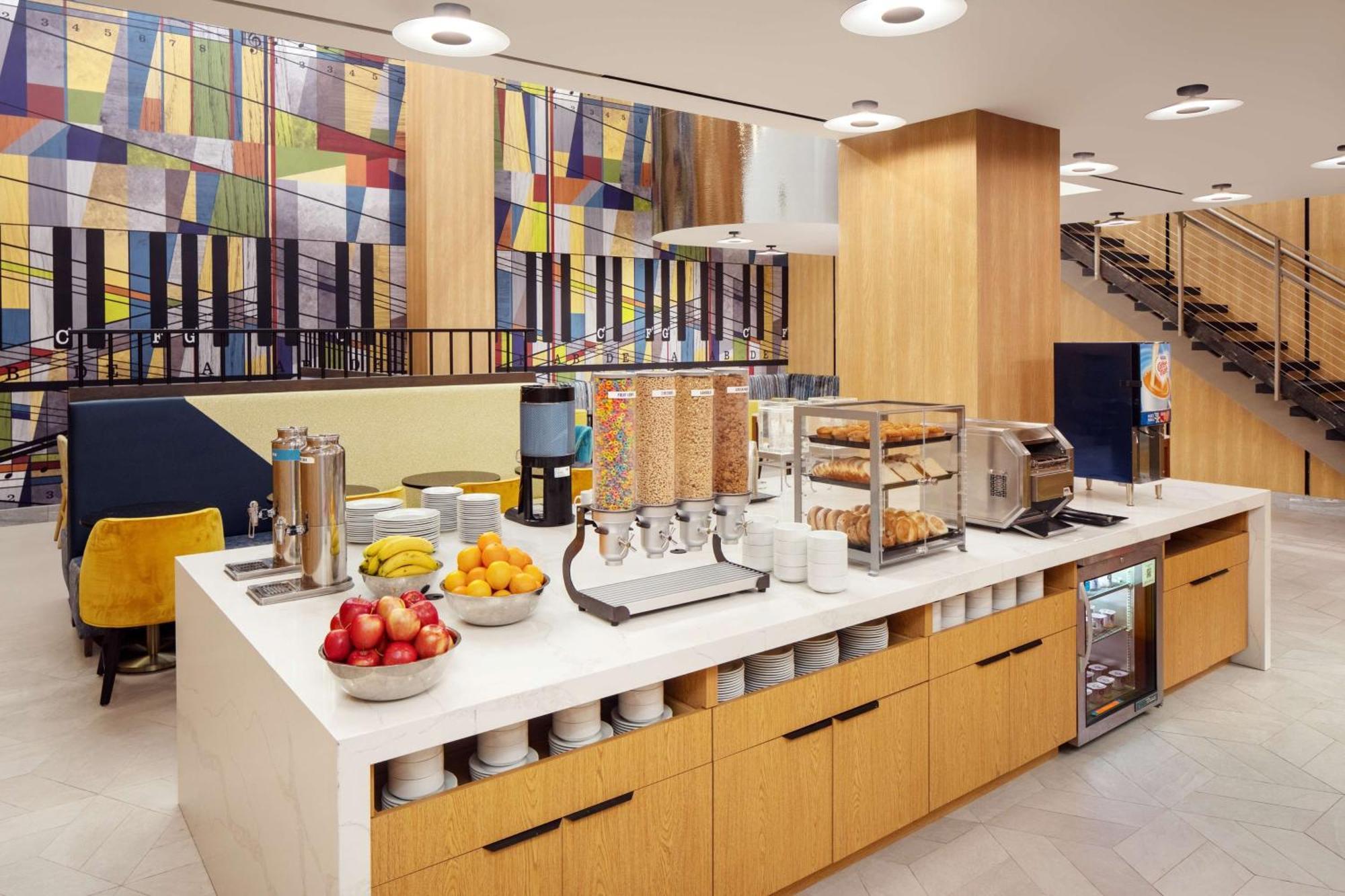 Hampton Inn By Hilton New York Times Square Ngoại thất bức ảnh