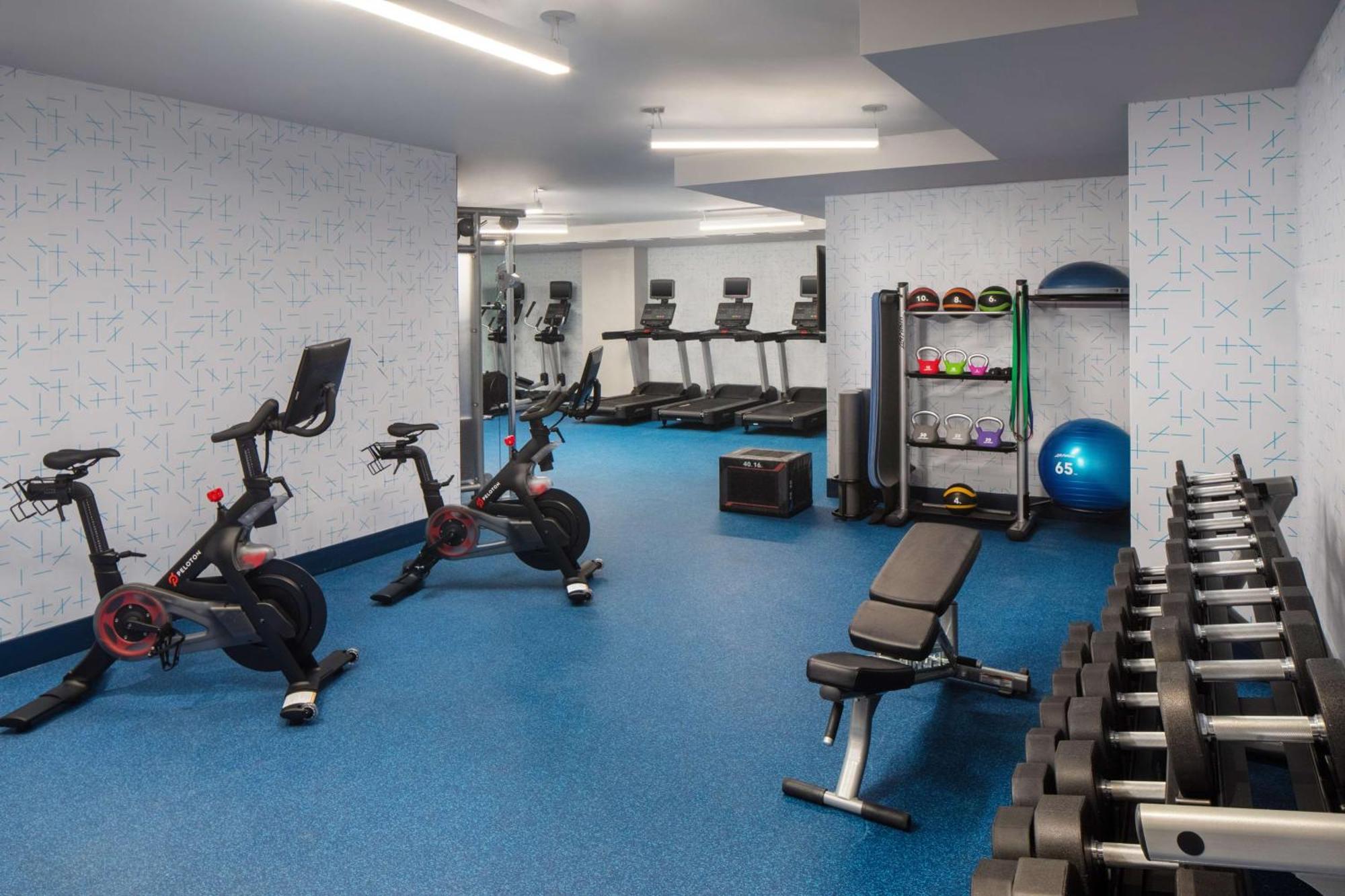 Hampton Inn By Hilton New York Times Square Ngoại thất bức ảnh
